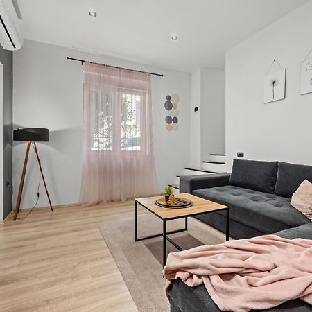 Apartment Rose Pula Exterior foto