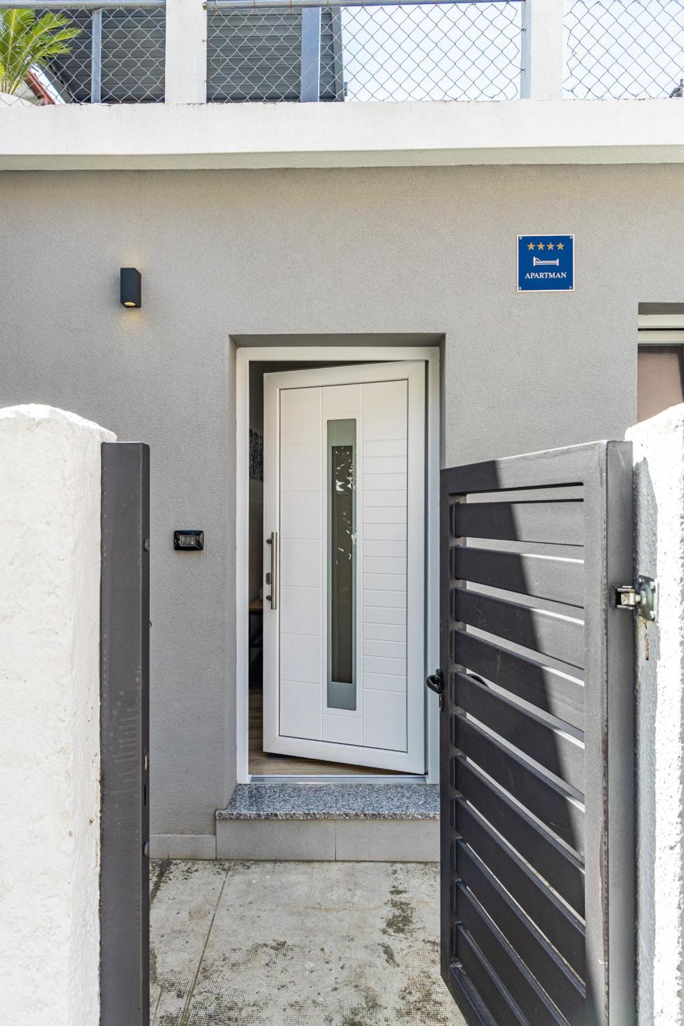 Apartment Rose Pula Exterior foto